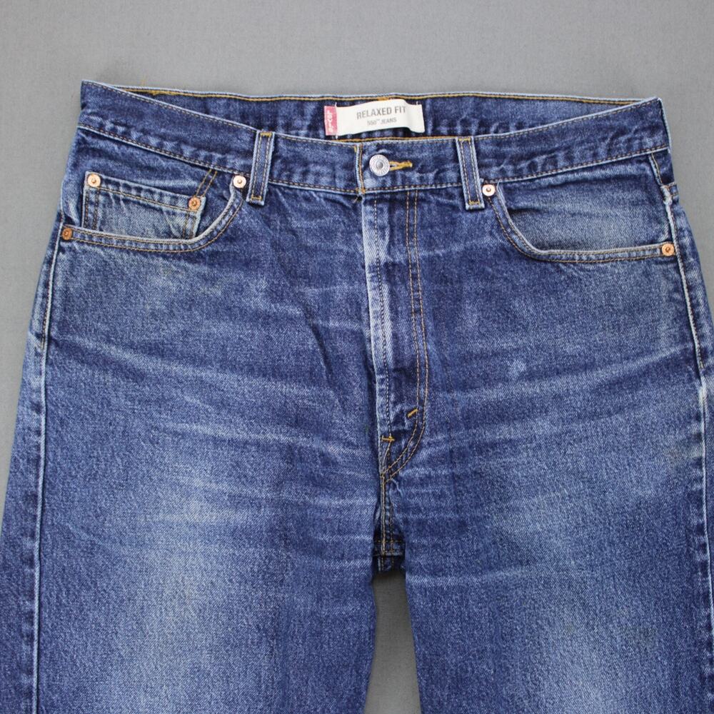 Levis 550 Jeans Vintage Y2K Relaxed Fit Straight Leg Mens 36x30 Blue - Picture 2 of 10